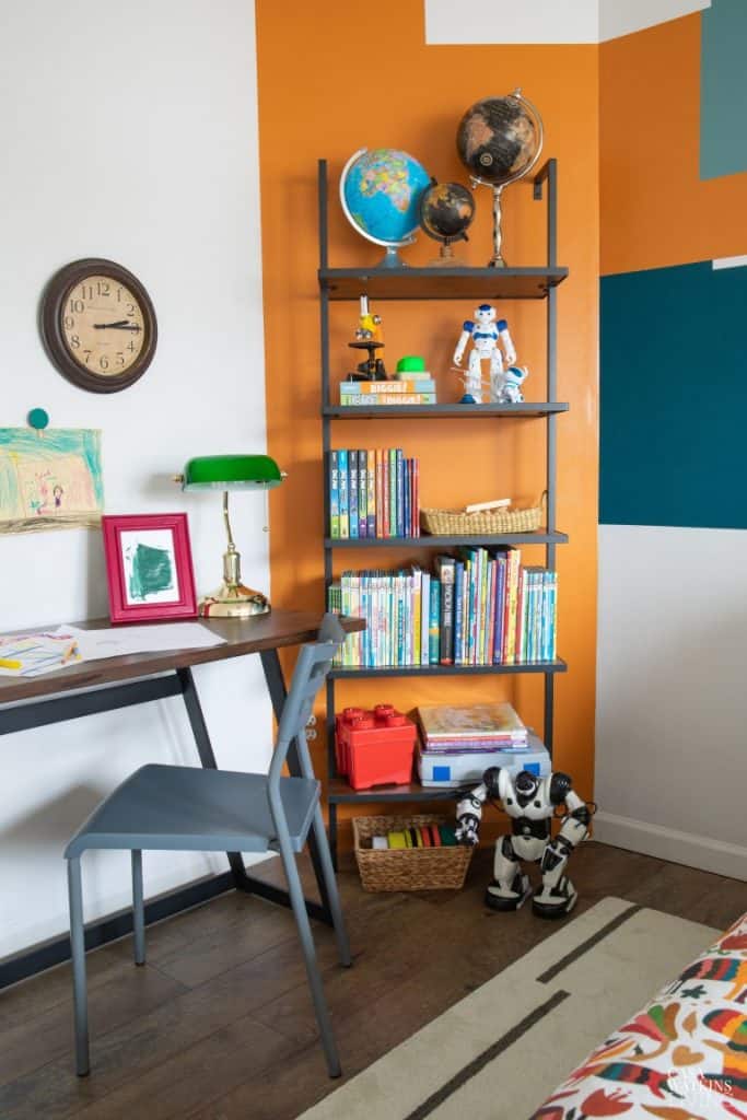 boys home school desk space